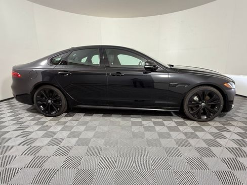 Used 2024 Jaguar XF R-Dynamic SE AWD/4WD image 7
