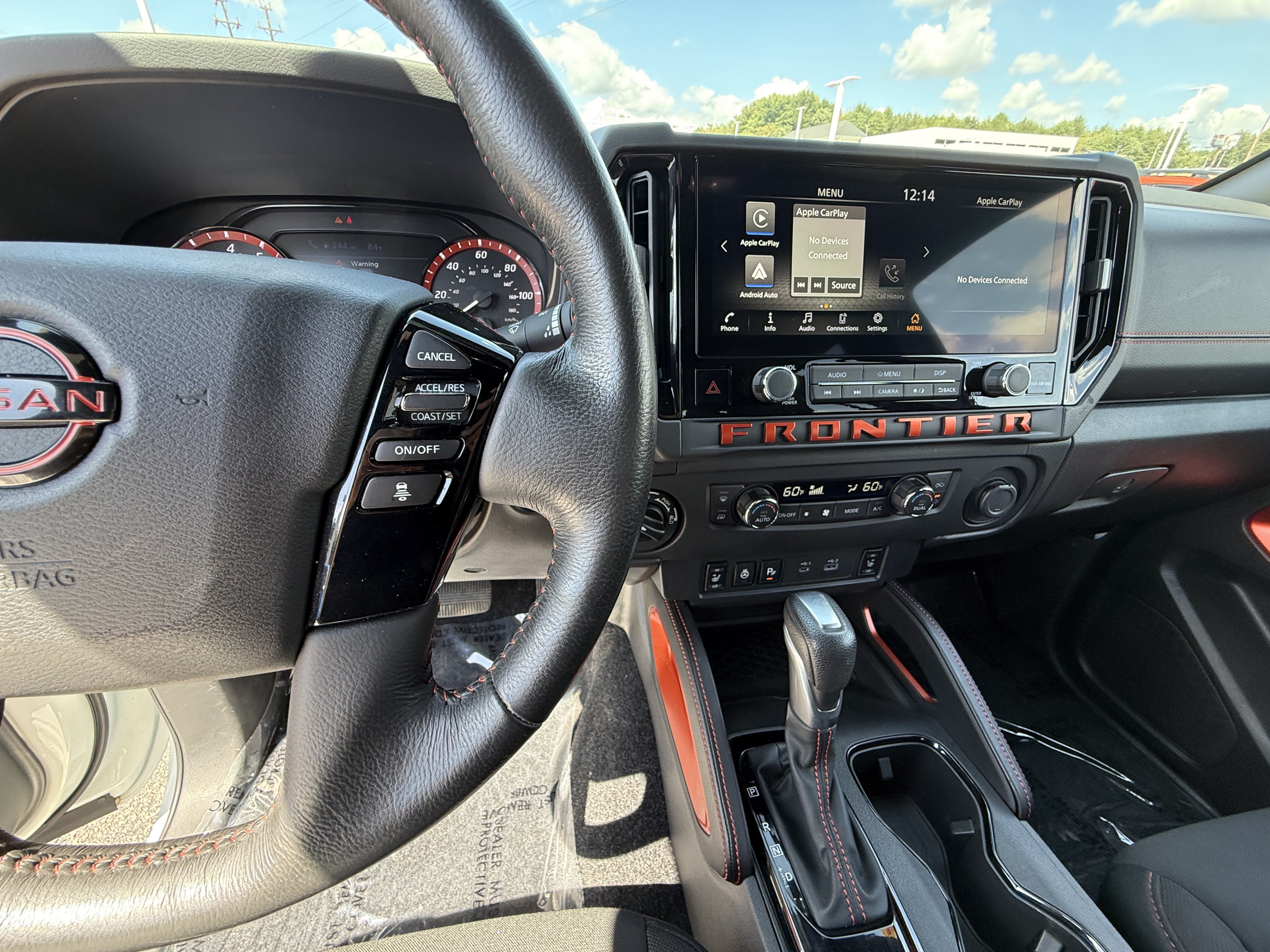 Used 2025 Nissan Frontier PRO-4X w/ Pro Convenience Package AWD/4WD image 20