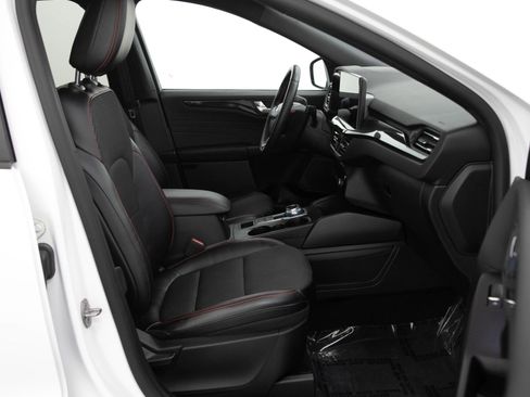 Used 2023 Ford Escape ST-Line Select w/ Tech Pack #1 AWD/4WD image 11