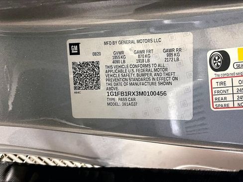 Used 2021 Chevrolet Camaro LT RWD image 32
