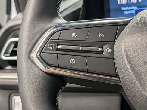 New 2026 Chevrolet Traverse LT w/ Midnight/Sport Edition AWD/4WD image 20