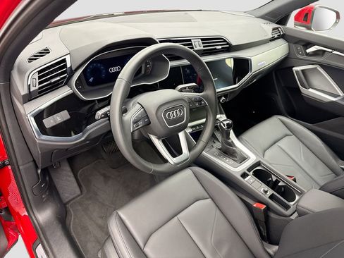 Used 2025 Audi Q3 2.0T Premium Plus w/ Premium Plus Package image 9