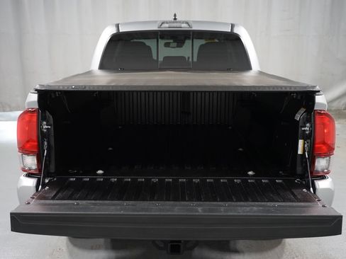 Certified 2023 Toyota Tacoma SR5 w/ Technology Package AWD/4WD image 34