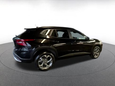 Used 2025 Chevrolet Trax LT image 12