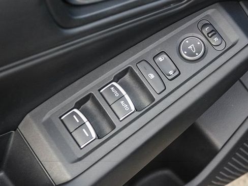 Used 2023 Honda Accord EX image 26