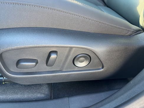 New 2026 GMC Terrain AT4 w/ LPO, Black Badging Package image 8