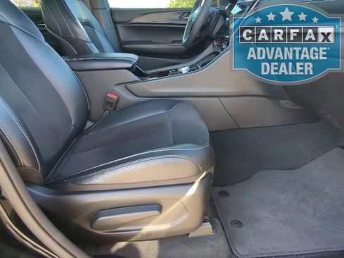 Used 2023 Jeep Grand Cherokee L Altitude image 25