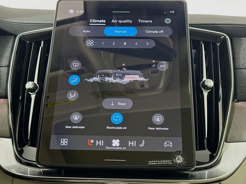 New 2026 Volvo XC90 T8 Ultra w/ Protection Package Premier image 16