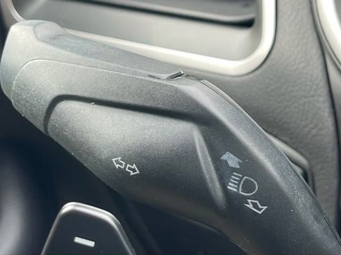 Used 2015 Ford Edge SEL w/ Equipment Group 201A FWD image 18