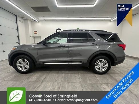 Used 2023 Ford Explorer XLT w/ Equipment Group 202A image 2