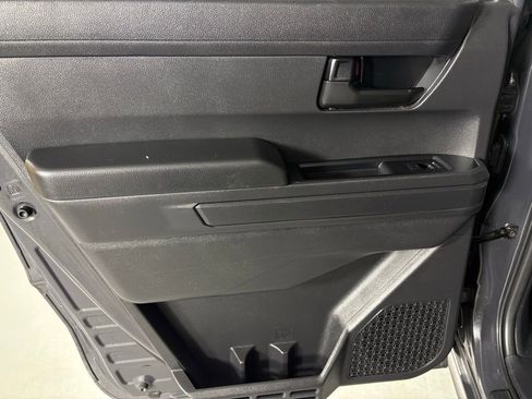 Used 2025 Toyota Tacoma SR5 image 35