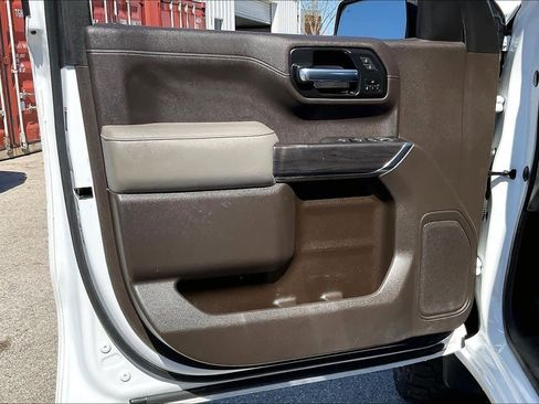 Used 2021 Chevrolet Silverado 1500 LTZ image 40