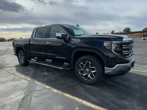 New 2026 GMC Sierra 1500 SLT w/ SLT Premium Package AWD/4WD image 2