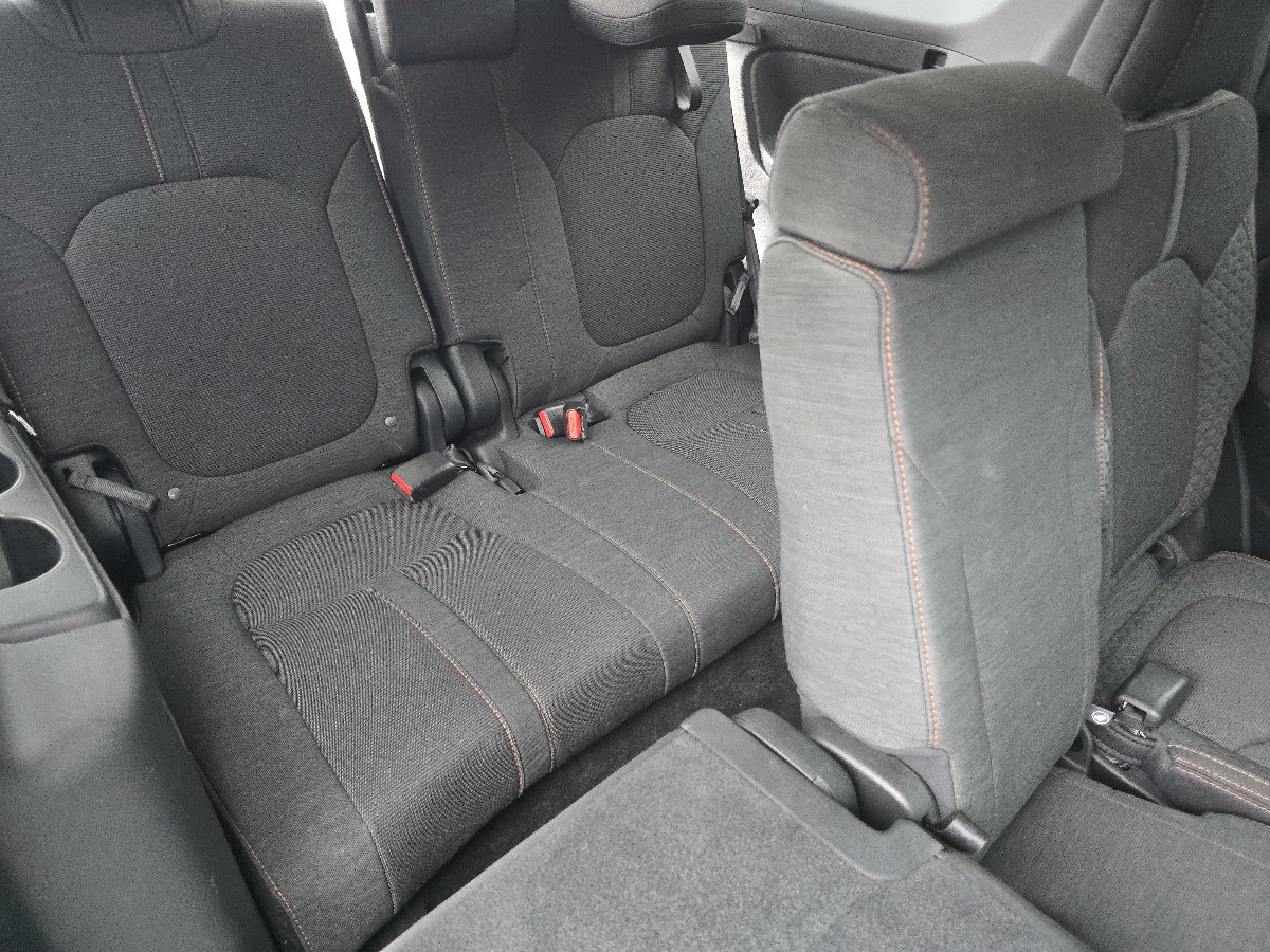 Used 2025 Honda Pilot Sport image 22