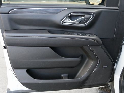 Used 2023 GMC Yukon SLT image 19