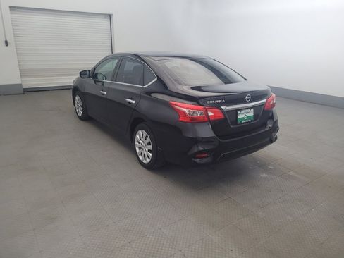 Used 2017 Nissan Sentra S FWD image 5