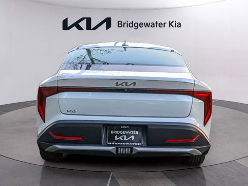 Certified 2025 Kia K4 FWD image 5