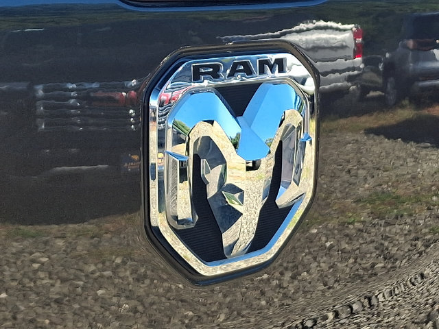 Used 2023 RAM 1500 Laramie AWD/4WD image 33