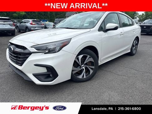 Used 2024 Subaru Legacy Premium AWD/4WD image 1