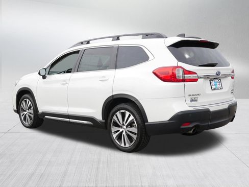 Used 2022 Subaru Ascent Limited w/ Technology Package AWD/4WD image 5