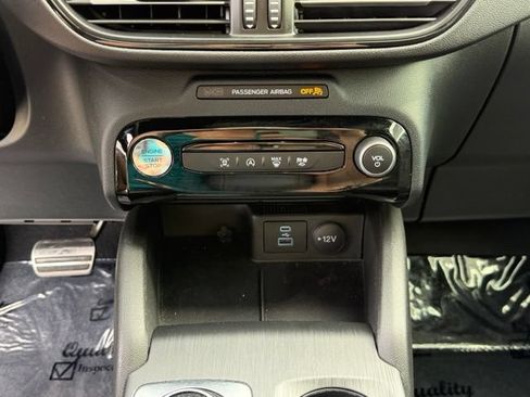 Certified 2023 Ford Escape ST-Line w/ Tech Pack #1 FWD image 19