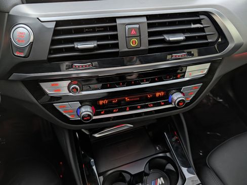 Used 2021 BMW X4 xDrive30i w/ M Sport Package image 76