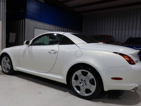 Used 2005 Lexus SC 430 Convertible RWD image 40