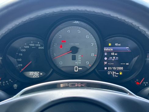 Certified 2015 Porsche 911 Carrera 4S AWD/4WD image 25