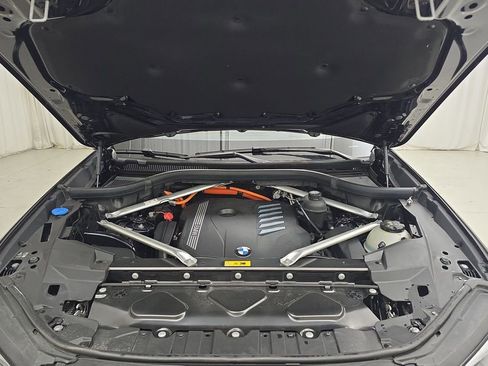 Certified 2023 BMW X5 xDrive45e w/ Executive Package image 32