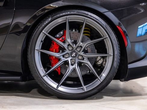 Used 2021 Ferrari 812 GTS RWD image 18