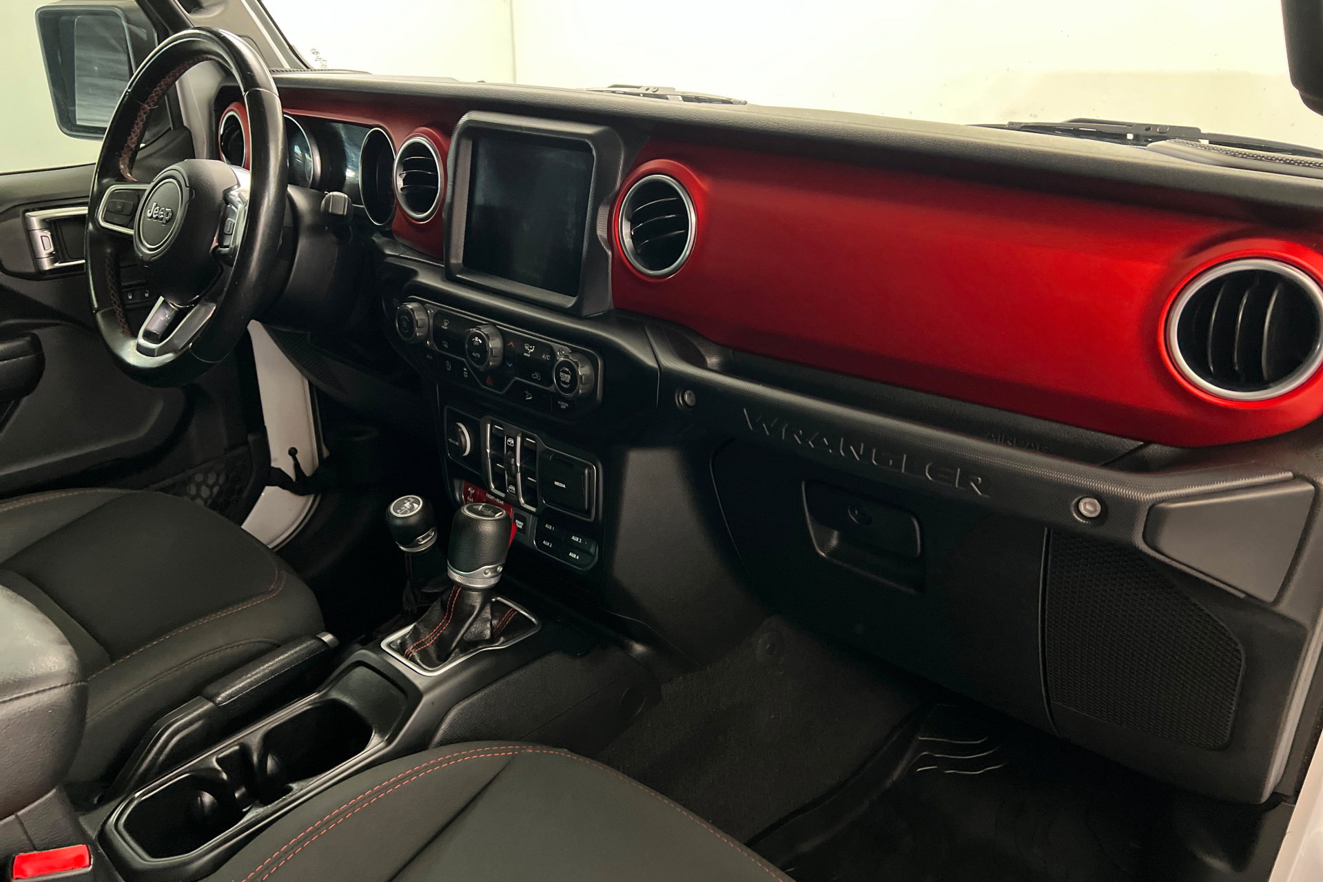 Used 2020 Jeep Wrangler Unlimited Rubicon AWD/4WD image 25
