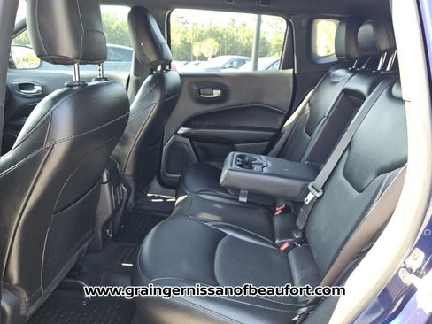 Used 2021 Jeep Compass Latitude w/ Driver Assistance Group FWD image 4