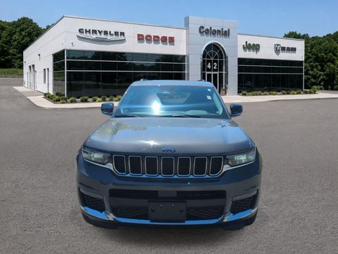 Used 2023 Jeep Grand Cherokee L Limited w/ Trailer Tow Group (B) AWD/4WD image 9