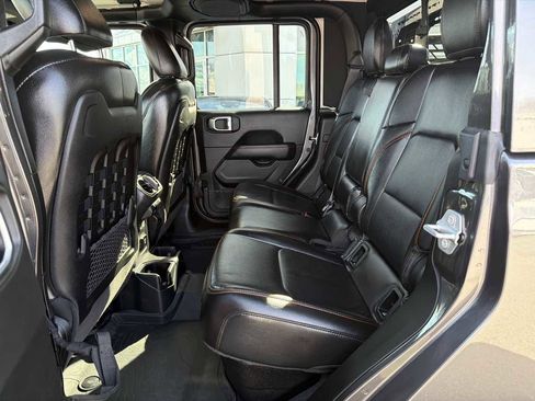 Used 2022 Jeep Gladiator Mojave w/ LED Lighting Group image 12