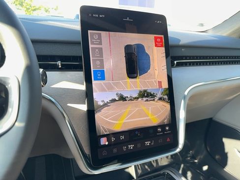 Used 2025 Volvo EX90 Plus w/ Protection Package Premier image 22