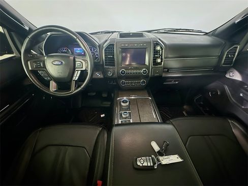 Used 2021 Ford Expedition Max Limited image 10