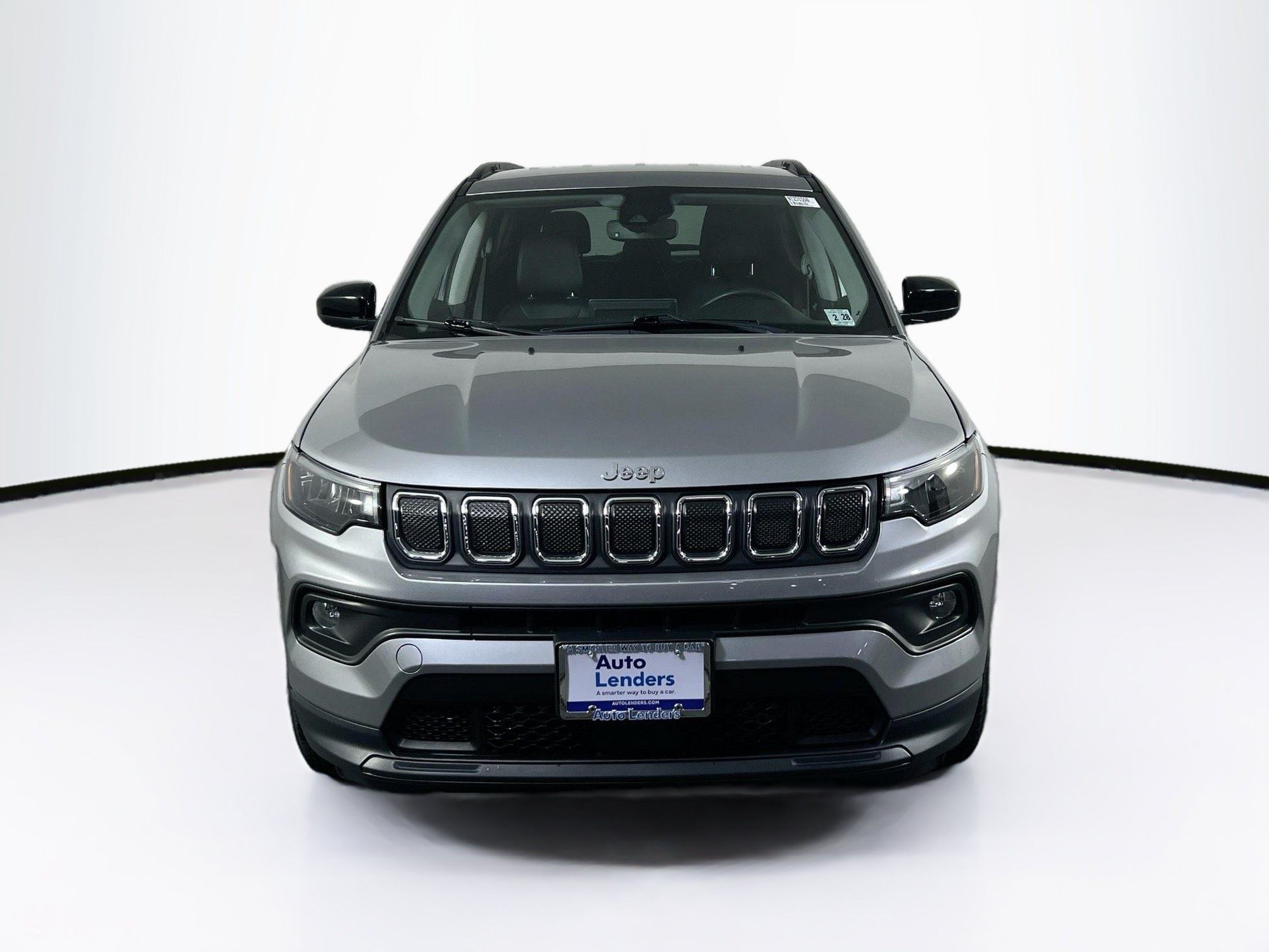 Used 2022 Jeep Compass Latitude w/ Convenience Group AWD/4WD image 2