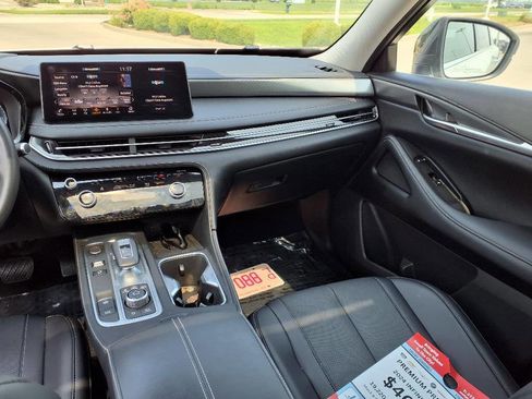 Used 2024 INFINITI QX60 Luxe image 11