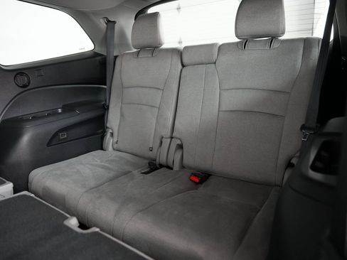 Used 2019 Honda Pilot EX image 38