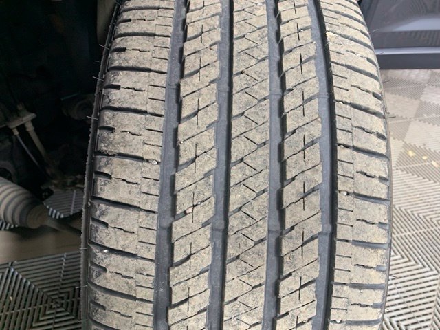 Used 2023 Jeep Grand Cherokee Altitude AWD/4WD image 37