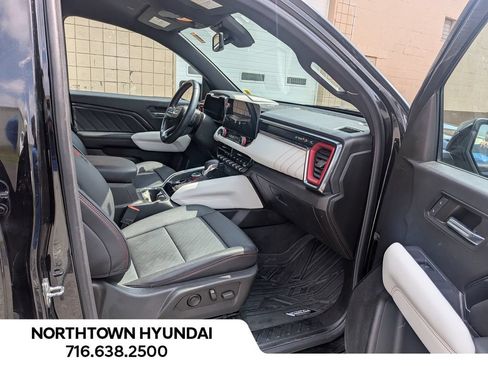 Used 2023 GMC Canyon AT4X AWD/4WD image 35