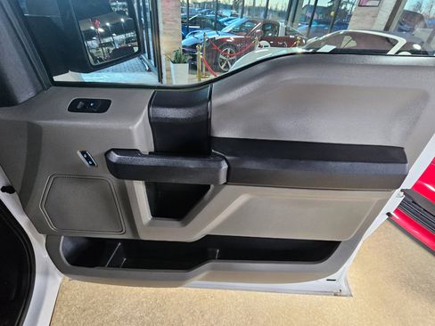 Used 2018 Ford F150 XL w/ Equipment Group 101A Mid image 5