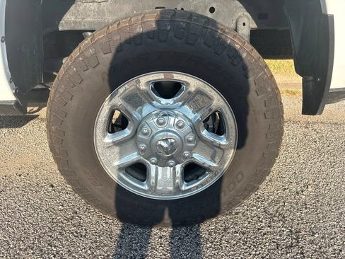 Used 2025 RAM 2500 Tradesman w/ Chrome Appearance Group AWD/4WD image 20