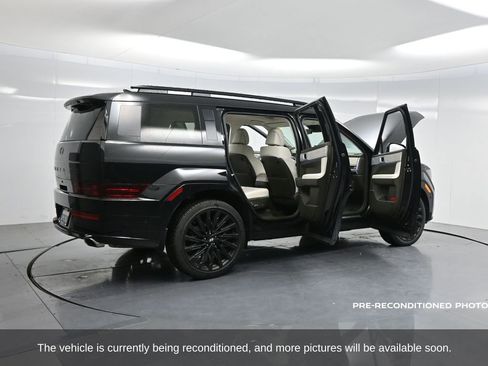 Used 2024 Hyundai Santa Fe Calligraphy image 4