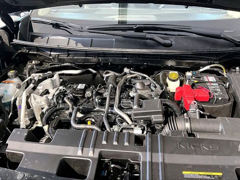 New 2026 Nissan Kicks SV image 16