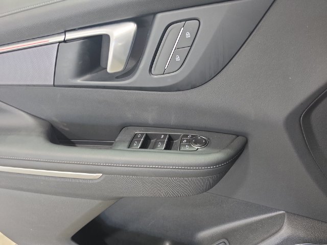 Used 2026 Buick Enclave Sport Touring AWD/4WD image 16