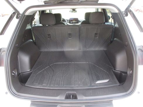 Used 2024 Chevrolet Blazer LT w/ Convenience Package image 37