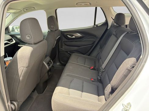 Used 2022 GMC Terrain SLE FWD image 14