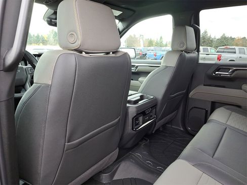 New 2026 Chevrolet Silverado 1500 ZR2 image 20