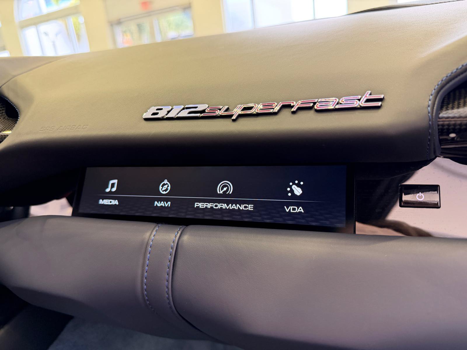 Used 2019 Ferrari 812 Superfast RWD image 38